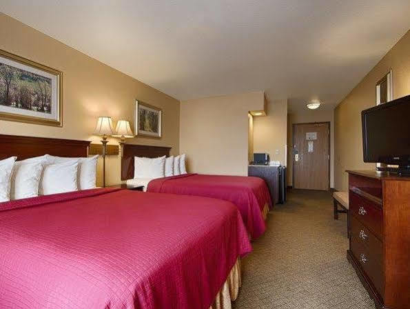 Best Western Penn-Ohio Inn & Suites Hubbard Ngoại thất bức ảnh